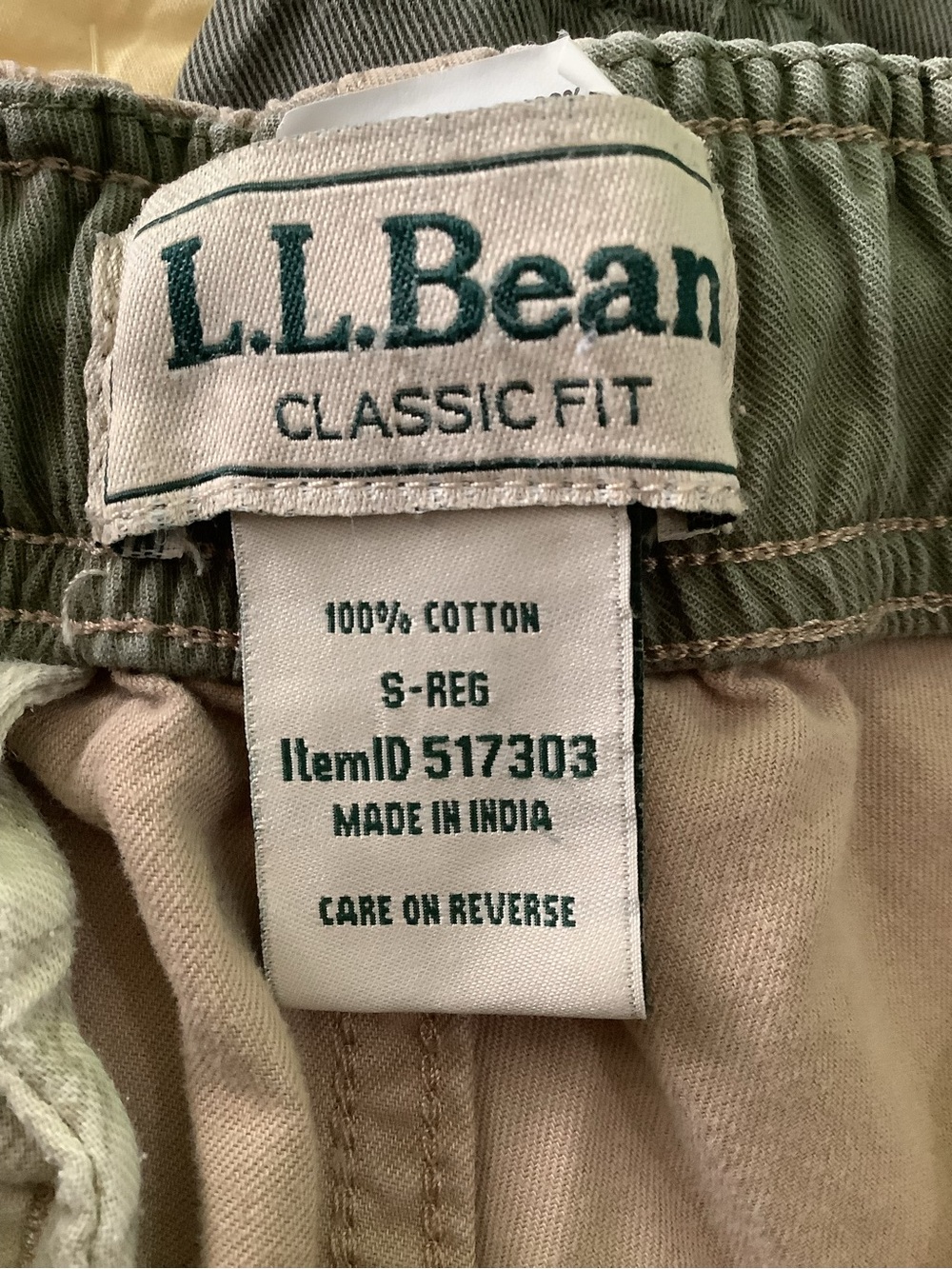 LL Bean Men’s Dock Shorts - Picture 4 of 7